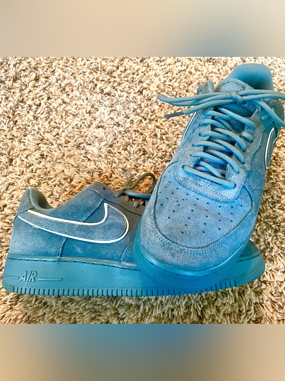 Nike Low Top Suede Sneakers - Carolina Blue